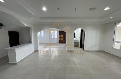 مجمع سكني - 6 غرف نوم - 6 حمامات للايجار في وادي المرخ - مريخ - المريخ - الدوحة مجمع سكني - 6 غرف نوم - 6 حمامات للايجار في وادي المرخ - مريخ - المريخ - الدوحة