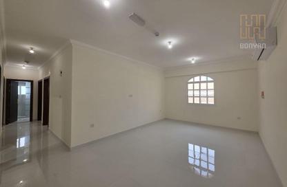 Apartment - 3 Bedrooms - 3 Bathrooms for rent in Al Wakrah - Al Wakra