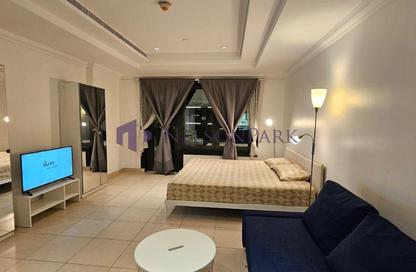 Apartment - Studio - 1 Bathroom for rent in Tower 19 - Porto Arabia - The Pearl Island - Doha