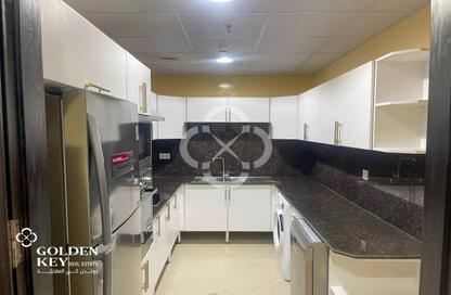 Apartment - 1 - 2 for rent in West Bay Tower - West Bay - West Bay - Doha