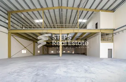 Warehouse - Studio for rent in East Industrial Street - Birkat Al Awamer - Al Wakra
