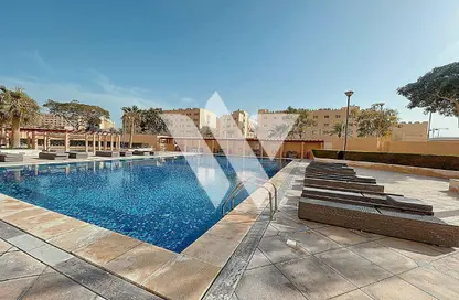 (بنتهاوس  (روف - 5 غرف نوم - 7 حمامات للايجار في برج وست باي - الخليج الجنوبي - الخليج الغربي - الدوحة