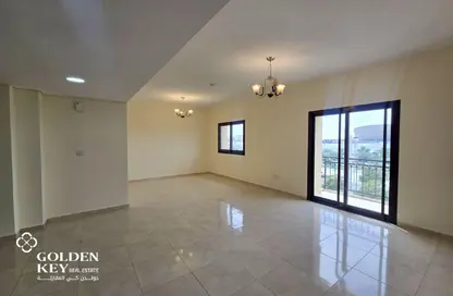 Apartment - 3 Bedrooms - 4 Bathrooms for sale in Piazza 1 - La Piazza - Fox Hills - Lusail