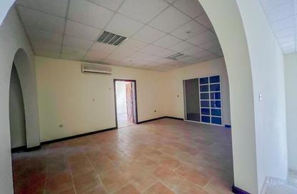 Villa - 6 - 6 for rent in New Salata - Salata - Doha
