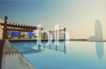 Apartment - 3 Bedrooms - 5 Bathrooms for rent in Tower 6 - Abraj Quartiers - The Pearl Island - Doha