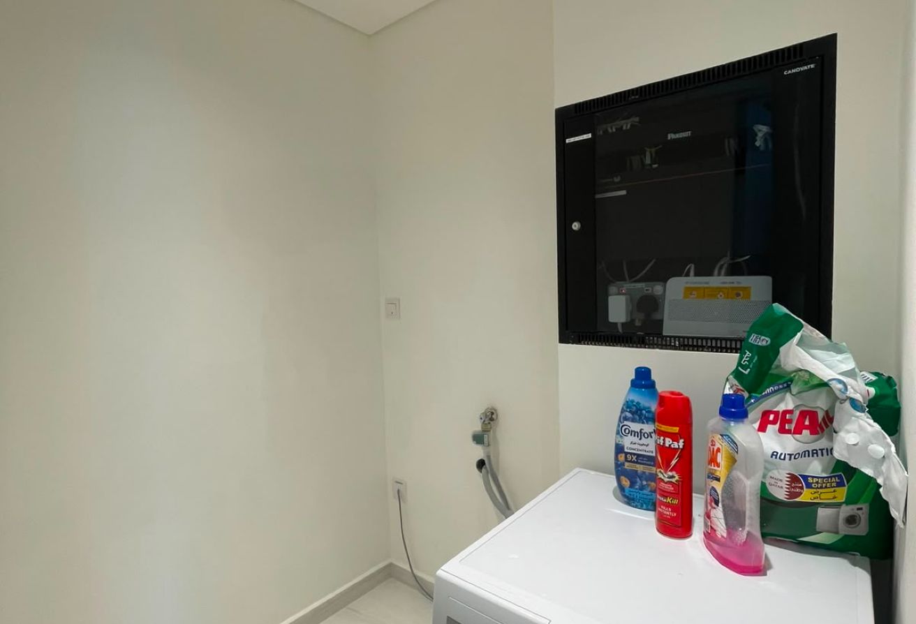BEAUTIFUL 1BED APARTMENT WITH BIG SEA VIEW BALCONY thumbnail 19