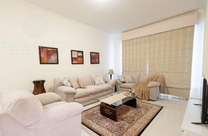 Apartment - 1 Bedroom - 2 Bathrooms for rent in Viva West - Viva Bahriyah - The Pearl Island - Doha