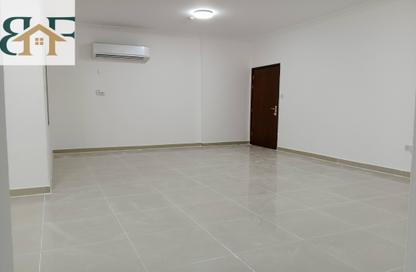 Apartment - 3 Bedrooms - 3 Bathrooms for rent in Al Sadd Road - Al Sadd - Doha