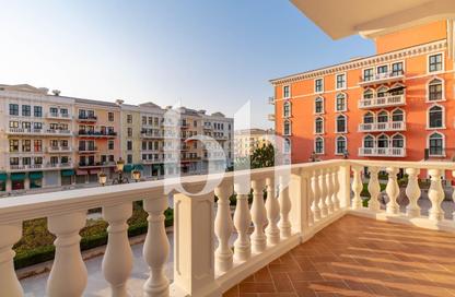 Apartment - 2 Bedrooms - 3 Bathrooms for rent in Carnaval - Qanat Quartier - The Pearl Island - Doha Apartment - 2 Bedrooms - 3 Bathrooms for rent in Carnaval - Qanat Quartier - The Pearl Island - Doha