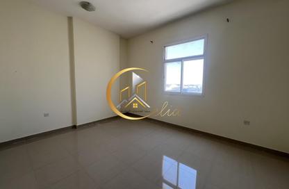 Apartment - 2 Bedrooms - 2 Bathrooms for rent in Al Mansoura - Al Mansoura - Doha