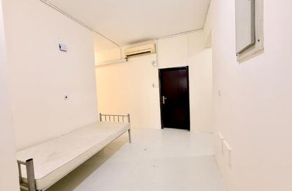 Apartment - 1 Bedroom - 1 Bathroom for rent in Old Airport Residential Apartments - Old Airport Road - Doha Apartment - 1 Bedroom - 1 Bathroom for rent in Old Airport Residential Apartments - Old Airport Road - Doha