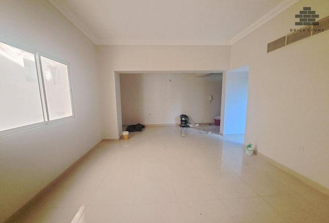60614030 - Property Image 2