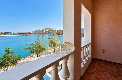 Townhouse - 2 Bedrooms - 4 Bathrooms for rent in Qanat Quartier - The Pearl Island - Doha Townhouse - 2 Bedrooms - 4 Bathrooms for rent in Qanat Quartier - The Pearl Island - Doha