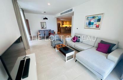 Apartment - 2 Bedrooms - 3 Bathrooms for rent in Viva East - Viva Bahriyah - The Pearl Island - Doha Apartment - 2 Bedrooms - 3 Bathrooms for rent in Viva East - Viva Bahriyah - The Pearl Island - Doha