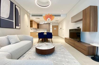 Apartment - 2 Bedrooms - 3 Bathrooms for rent in Le Mirage Hills - Fox Hills - Lusail