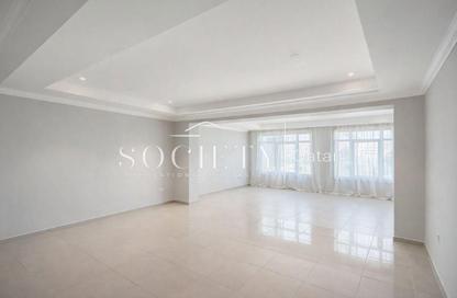 Townhouse - 1 Bedroom - 2 Bathrooms for rent in West Porto Drive - Porto Arabia - The Pearl Island - Doha