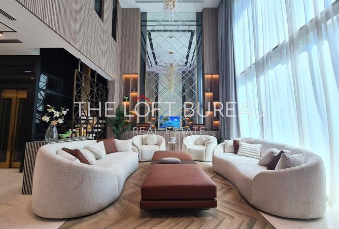 1032454 - Property Image 2