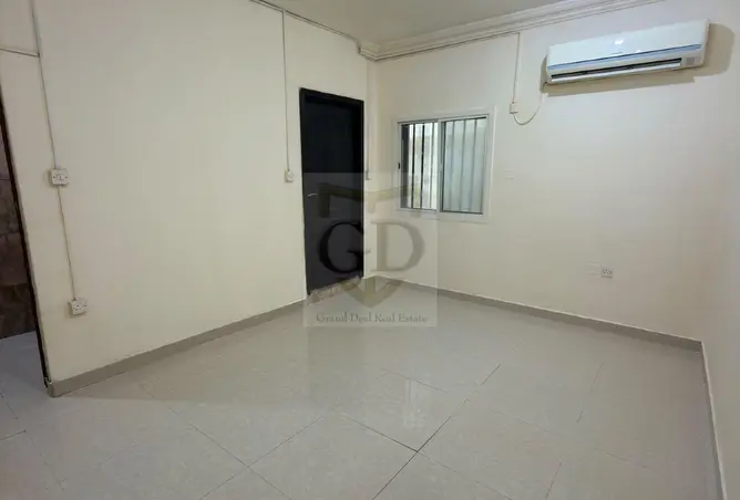 63588405 - Property Image 3