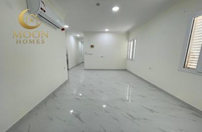 Apartment - 2 Bedrooms - 2 Bathrooms for rent in Old Airport Road - Old Airport Road - Doha