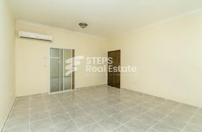 Apartment - 3 Bedrooms - 3 Bathrooms for rent in Anas Street - Fereej Bin Mahmoud North - Fereej Bin Mahmoud - Doha