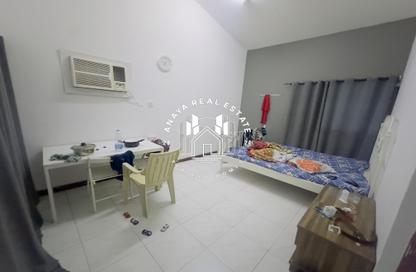 Villa - Studio - 1 Bathroom for rent in Old Airport 43 - Old Airport Road - Doha