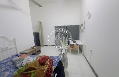 Villa - Studio - 1 Bathroom for rent in Old Airport 43 - Old Airport Road - Doha Villa - Studio - 1 Bathroom for rent in Old Airport 43 - Old Airport Road - Doha