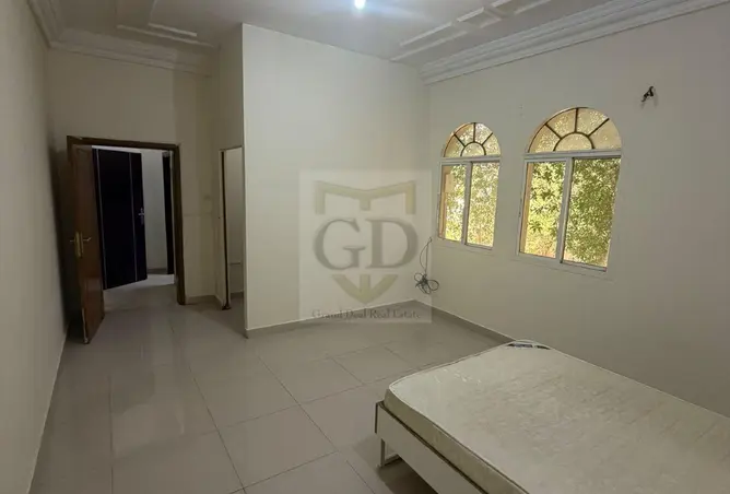 62183704 - Property Image 2
