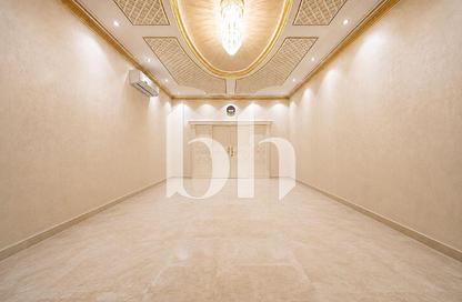 Villa - 7+ - 7+ for sale in Al Hadara Street - Al Thumama - Doha Villa - 7+ - 7+ for sale in Al Hadara Street - Al Thumama - Doha