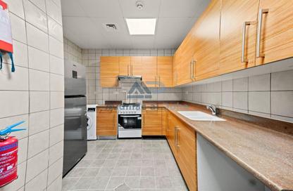 Apartment - 2 Bedrooms - 2 Bathrooms for rent in Abu Hamour - Doha