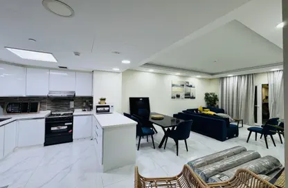 شقة - 2 غرف نوم - 3 حمامات للايجار في جنوب فوكس هيلس - فوكس هيلز - الوسيل