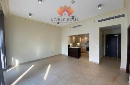 Apartment - 1 - 2 for rent in West Porto Drive - Porto Arabia - The Pearl Island - Doha Apartment - 1 - 2 for rent in West Porto Drive - Porto Arabia - The Pearl Island - Doha