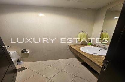 Apartment - 1 Bedroom - 2 Bathrooms for rent in East Porto Drive - Porto Arabia - The Pearl Island - Doha Apartment - 1 Bedroom - 2 Bathrooms for rent in East Porto Drive - Porto Arabia - The Pearl Island - Doha