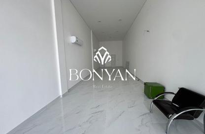 Retail - Studio - 1 for rent in Fereej Bin Omran - Doha Retail - Studio - 1 for rent in Fereej Bin Omran - Doha