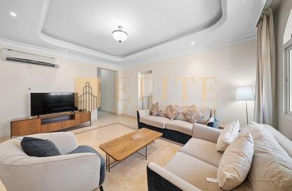 Apartment - 2 Bedrooms - 3 Bathrooms for rent in Al Sadd Road - Al Sadd - Doha