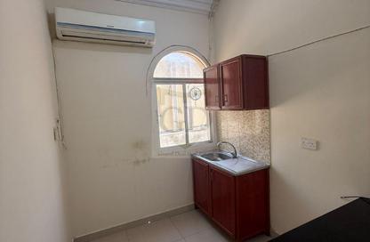 Apartment - Studio - 1 for rent in Al Nuaija - Doha