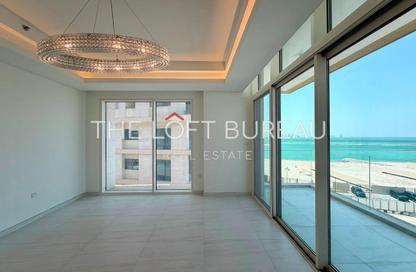 Apartment - 3 Bedrooms - 5 Bathrooms for sale in Crystal Residence - Gewan Island - The Pearl Island - Doha