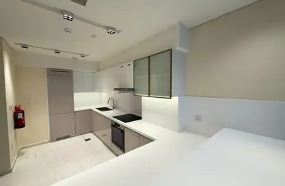 شقة - غرفة نوم - 2 حمامات للايجار في كريستال ريزيدنس - جزيرة جيوان - جزيرة اللؤلؤة - الدوحة