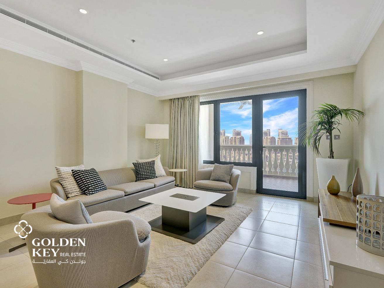 Luxury 2BR w/ Balcony & Marina View | Porto Arabia
