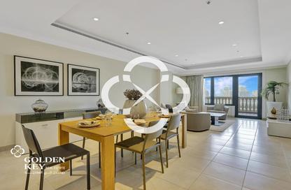 Apartment - 2 Bedrooms - 3 Bathrooms for rent in West Porto Drive - Porto Arabia - The Pearl Island - Doha