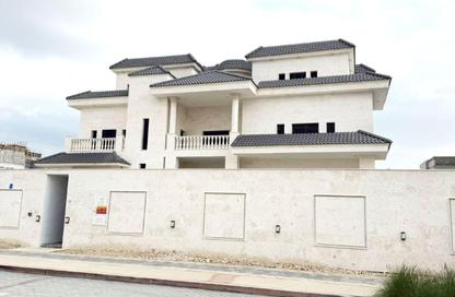 Villa - 7+ Bedrooms - 7+ Bathrooms for sale in Lusail City - Lusail
