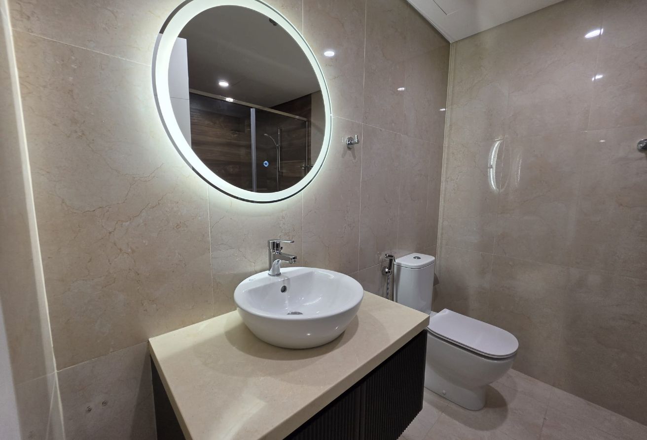2BHK Brand New Apartment Fully Furnished 7800QAR thumbnail 5