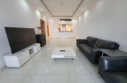 Apartment - 2 Bedrooms - 3 Bathrooms for rent in Viva East - Viva Bahriyah - The Pearl Island - Doha