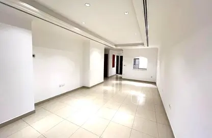 Apartment - 2 Bedrooms - 3 Bathrooms for sale in The Pearl Island - Doha