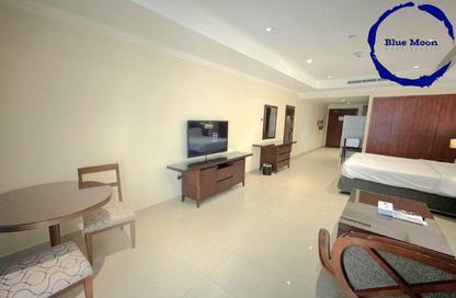 Apartment - Studio - 1 Bathroom for rent in West Porto Drive - Porto Arabia - The Pearl Island - Doha Apartment - Studio - 1 Bathroom for rent in West Porto Drive - Porto Arabia - The Pearl Island - Doha