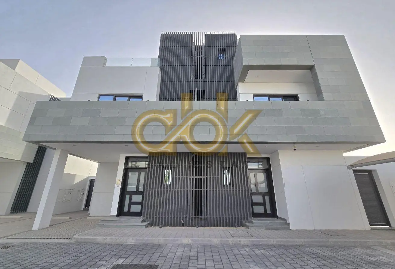 62128401 - Property Main Image