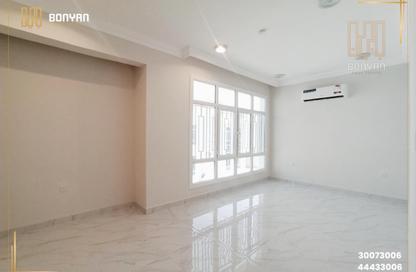 Villa - 4 Bedrooms - 5 Bathrooms for rent in Wadi Al Markh - Muraikh - AlMuraikh - Doha