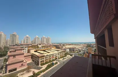 Apartment - 1 Bathroom for rent in Porto Arabia - The Pearl Island - Doha