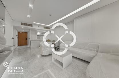 Apartment - 2 Bedrooms - 3 Bathrooms for rent in Marina Tower 02 - Marina District - Lusail