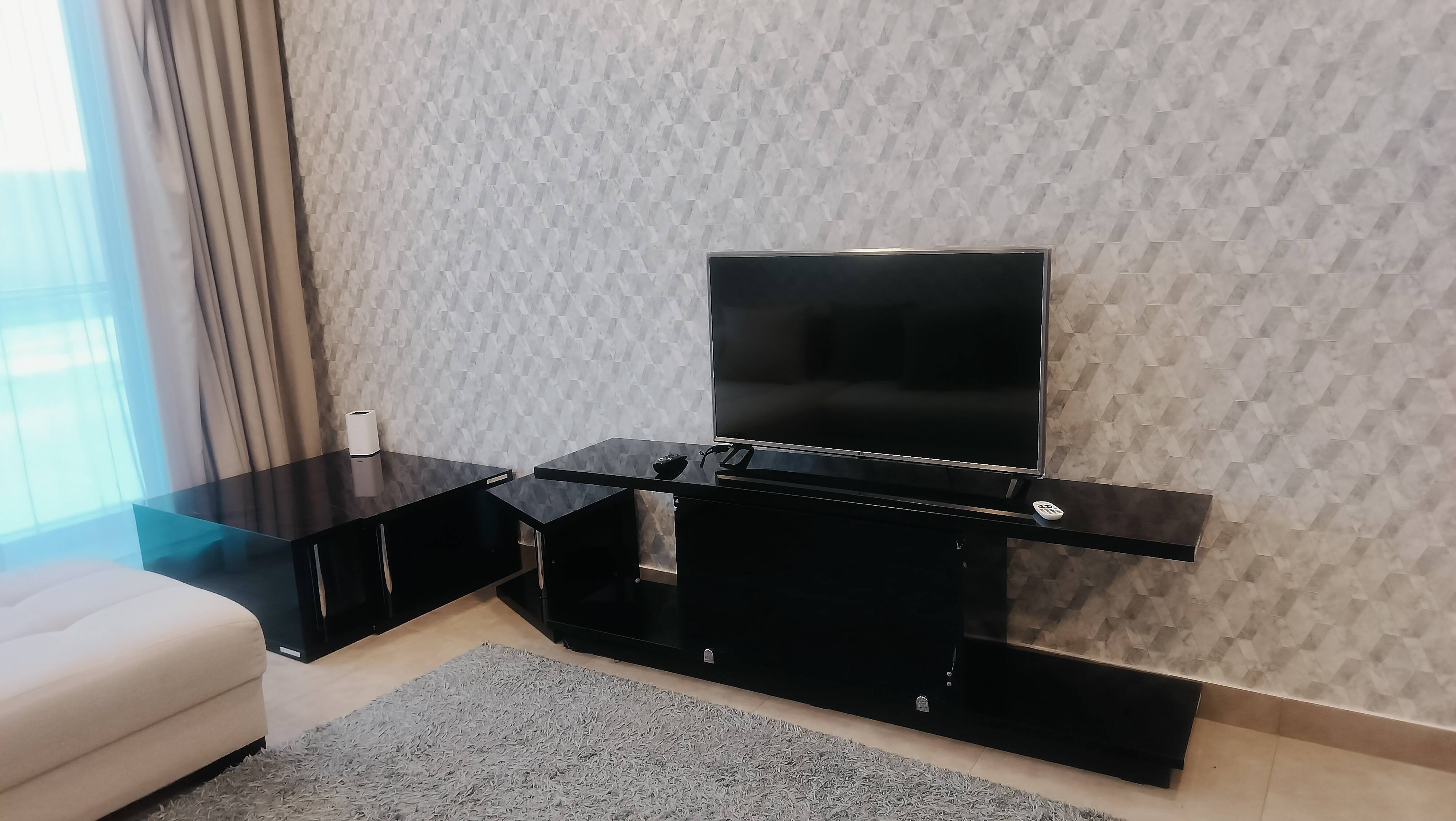 Distress 2 BHK I Fully Furnished I Ready To move thumbnail 6