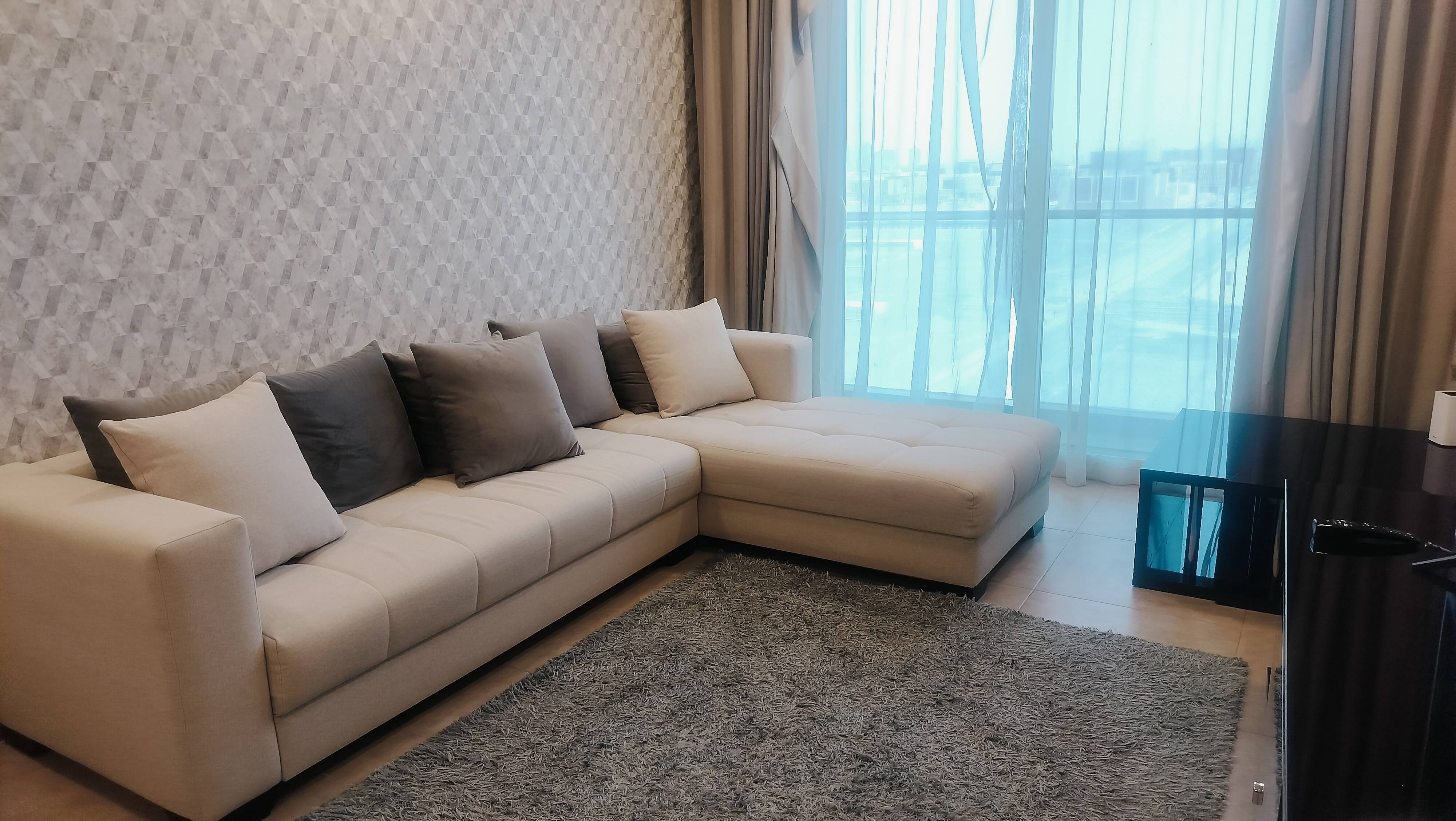 Distress 2 BHK I Fully Furnished I Ready To move thumbnail 2